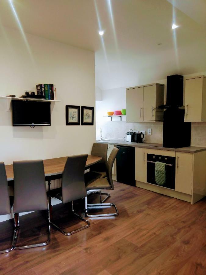 Apartamento The Hollies Adare Exterior foto